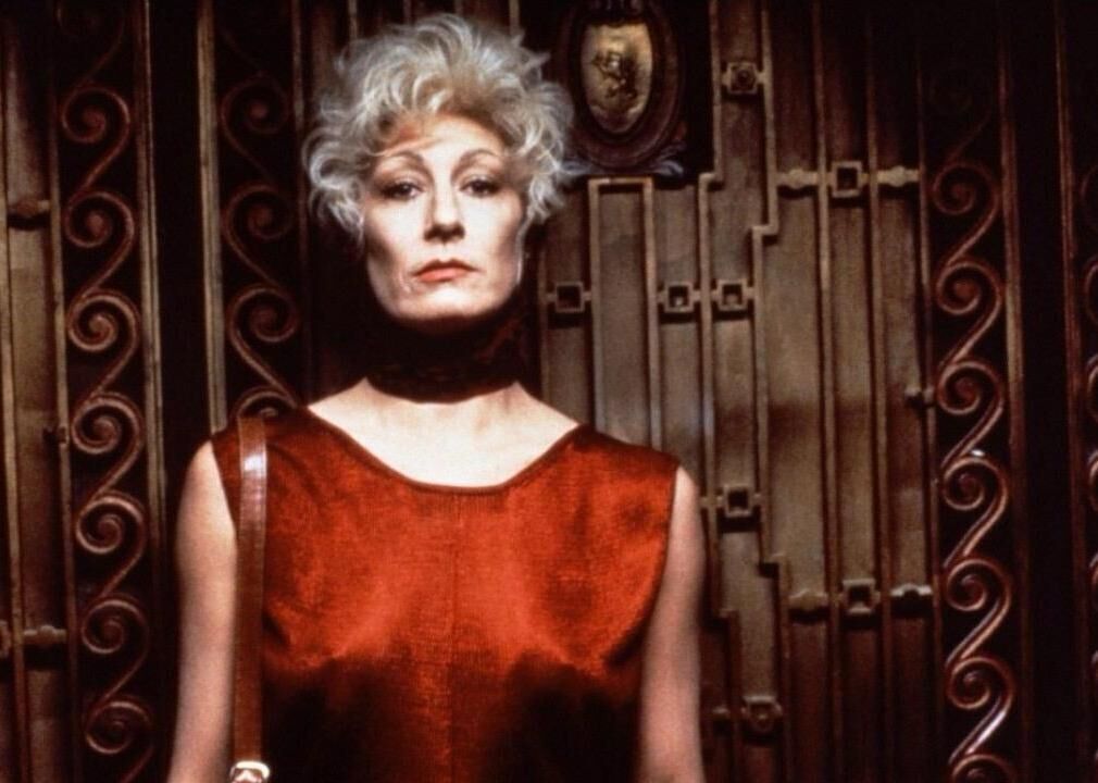 #93. The Grifters (1990)